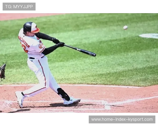 MLB外场天才防守化解了对手多次进攻